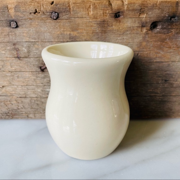 Greenbrier•NWT•Emerson Creek Pottery•Handmade/Hand-Painted•4”Forget-Me-Nots Vase - Picture 3 of 12